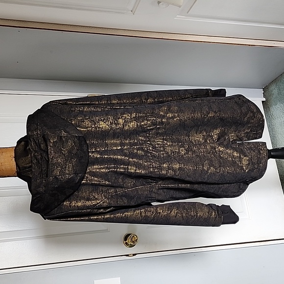 Black and gold metallic jacket size XL - Picture 3 of 9